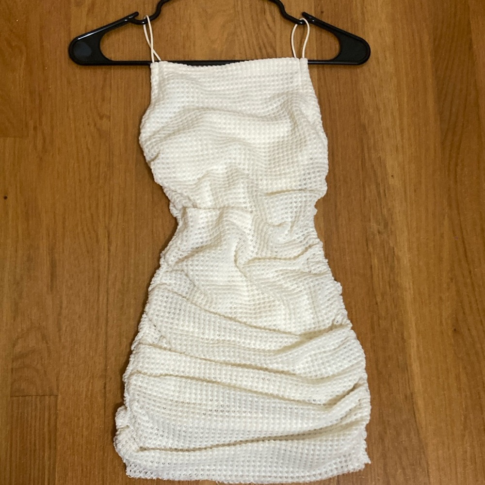 Cream Petite Tube Dress 🤍